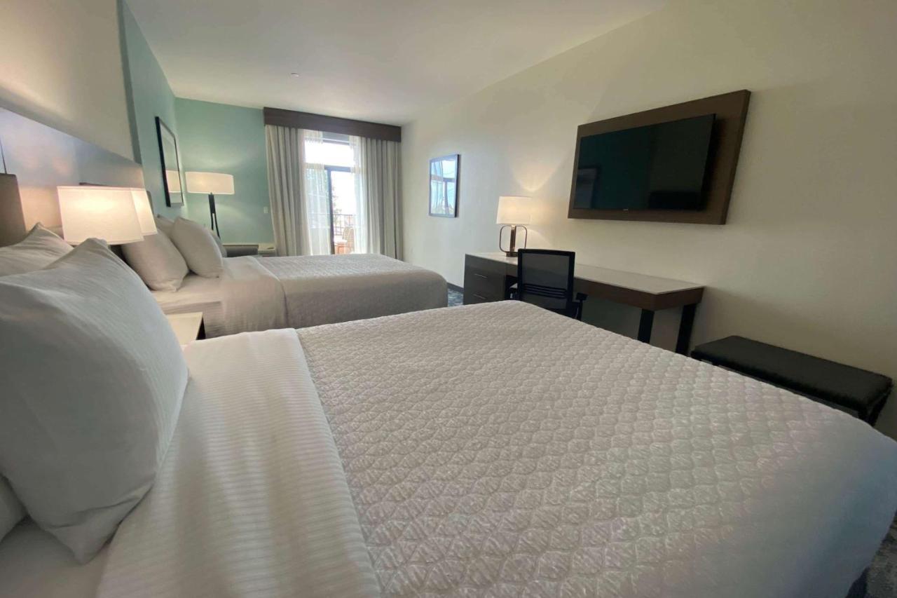 La Quinta Inn & Suites By Wyndham Santa Cruz Ngoại thất bức ảnh