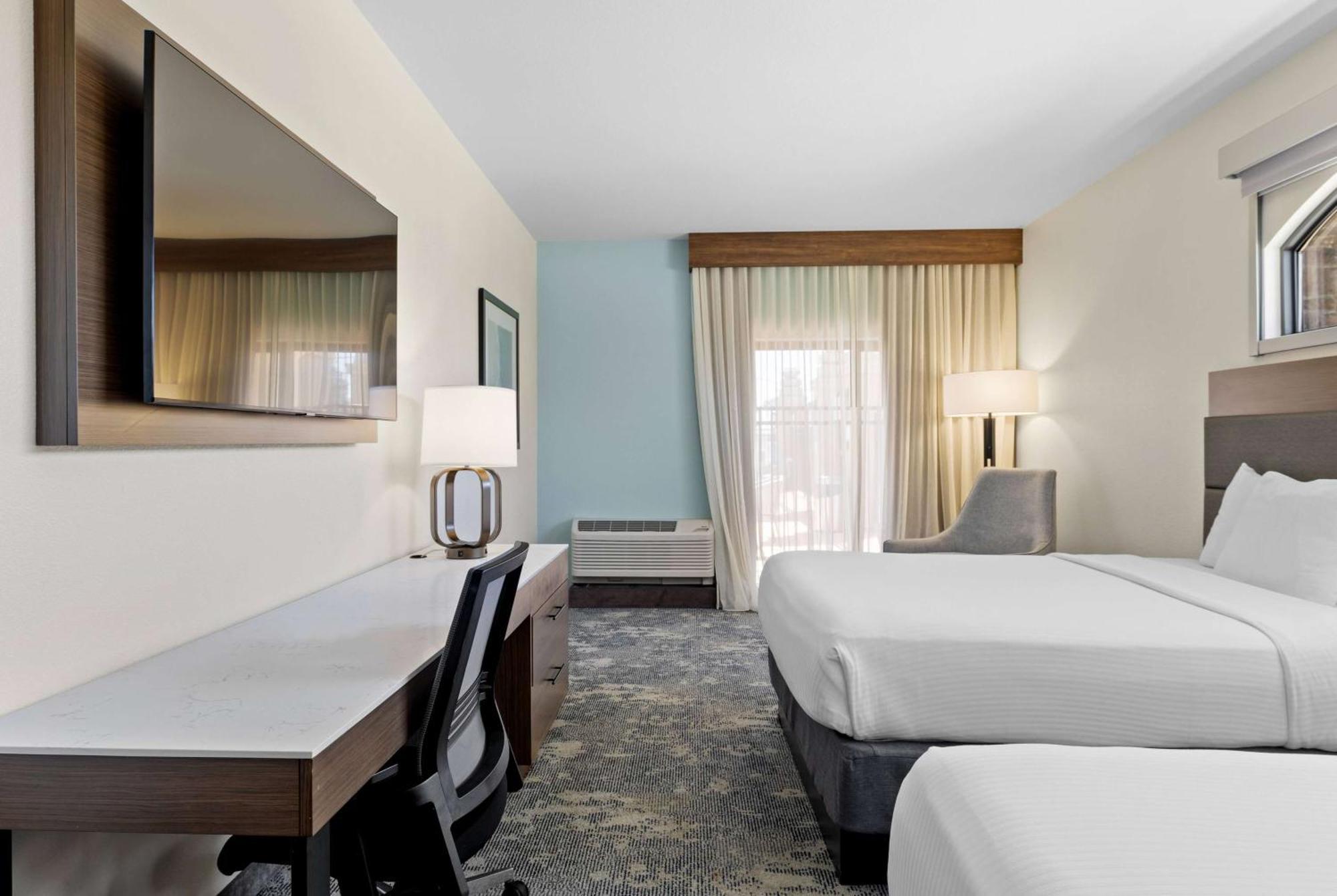 La Quinta Inn & Suites By Wyndham Santa Cruz Ngoại thất bức ảnh