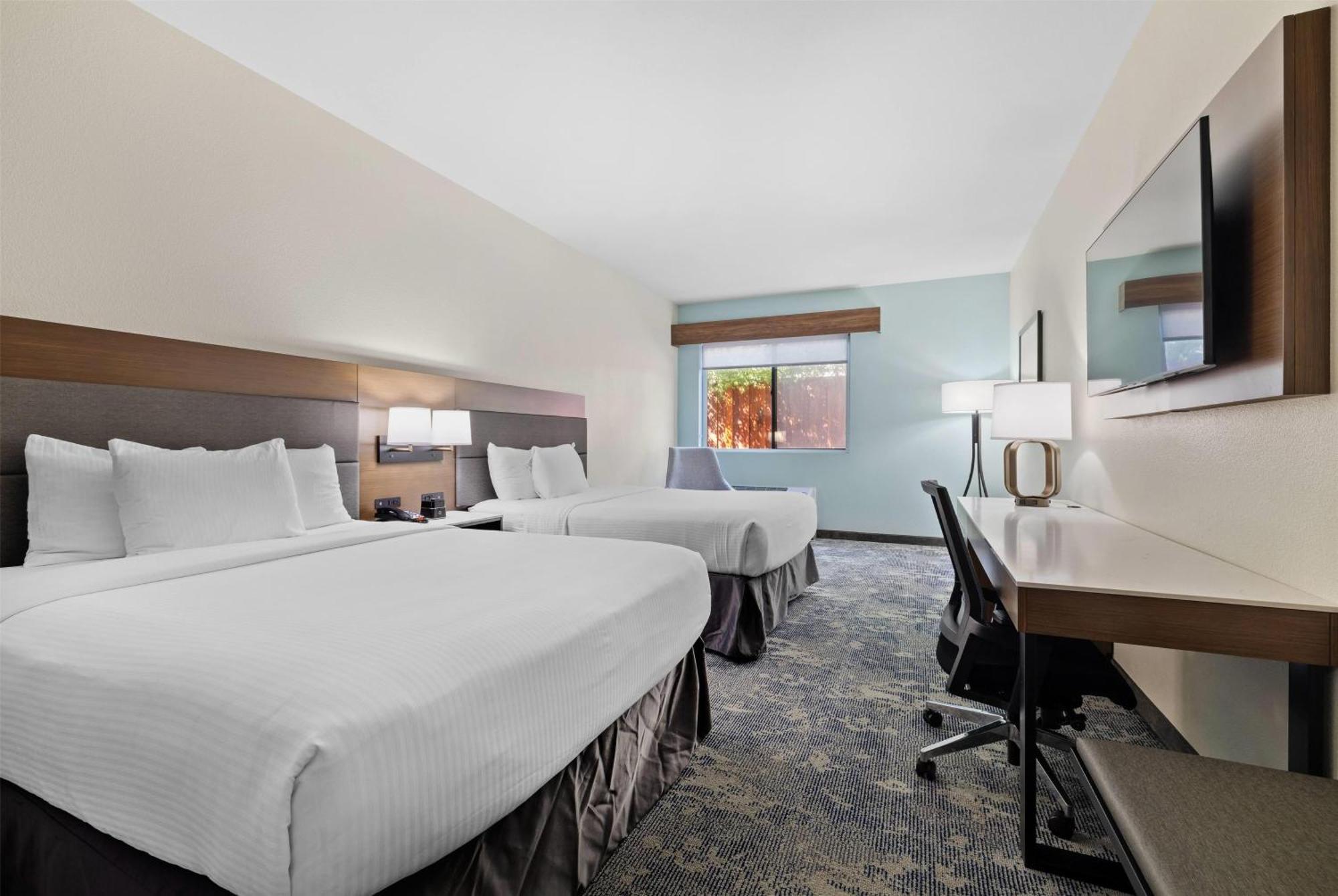 La Quinta Inn & Suites By Wyndham Santa Cruz Ngoại thất bức ảnh